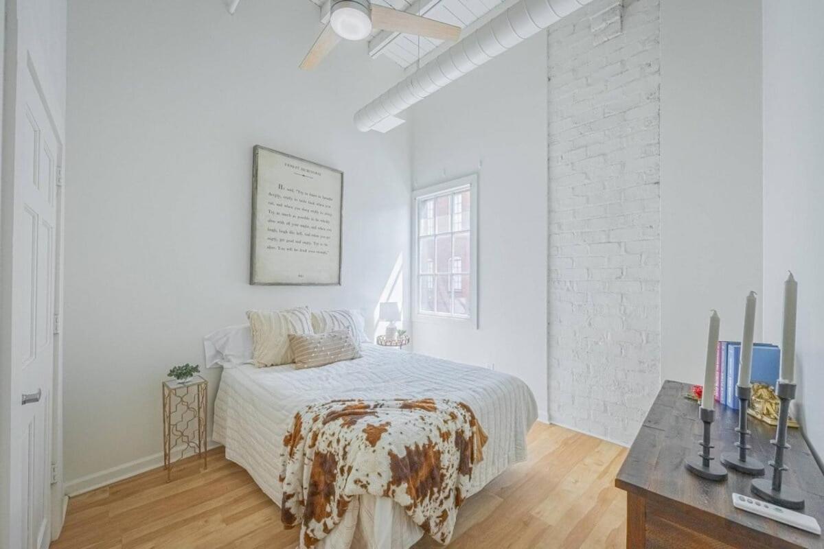 Apartament Darlin' Downtown Dawghouse Athens Zewnętrze zdjęcie