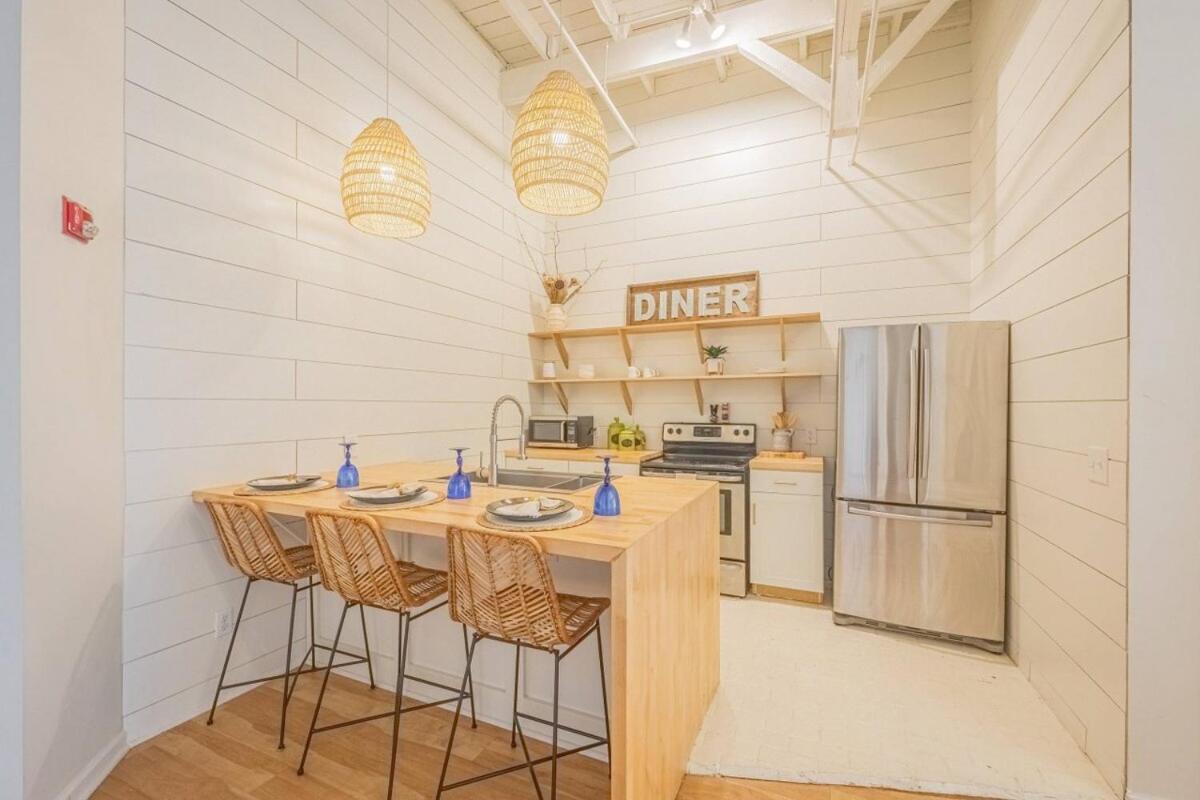 Apartament Darlin' Downtown Dawghouse Athens Zewnętrze zdjęcie